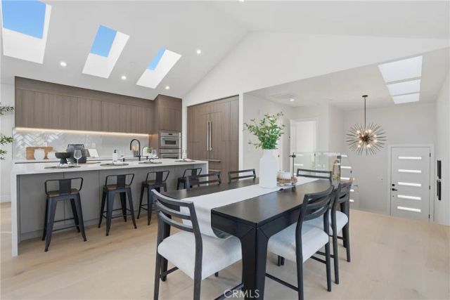 526 Klamath Street, Brisbane, CA 94005