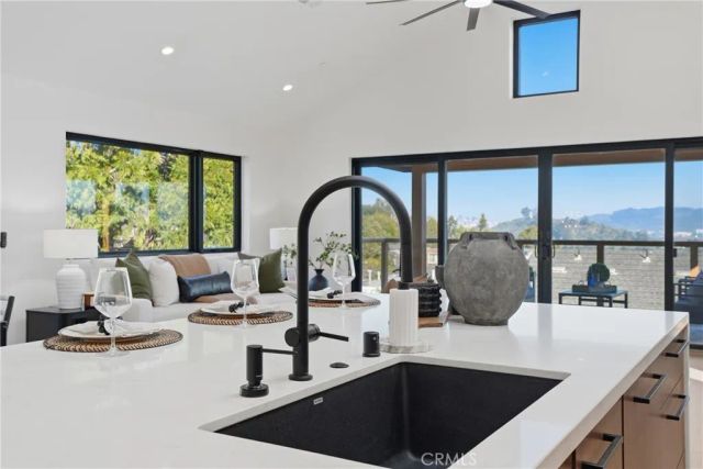 526 Klamath Street, Brisbane, CA 94005