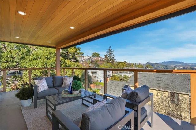 526 Klamath Street, Brisbane, CA 94005