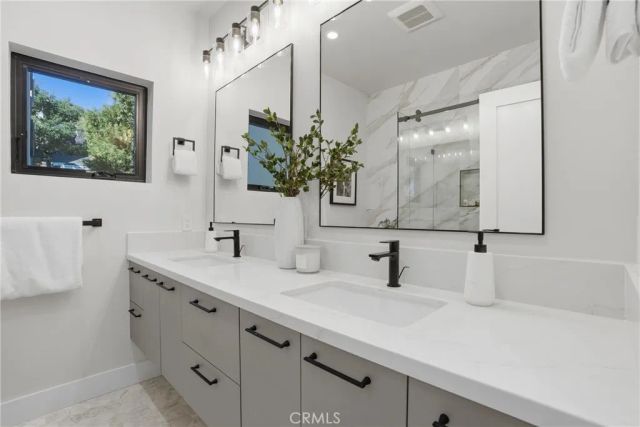 526 Klamath Street, Brisbane, CA 94005