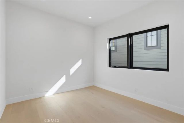 526 Klamath Street, Brisbane, CA 94005