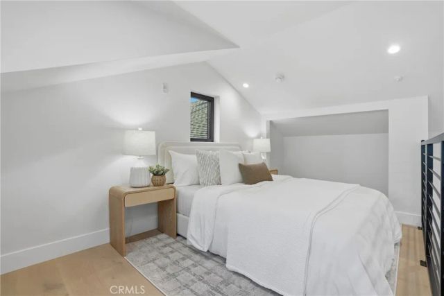 526 Klamath Street, Brisbane, CA 94005