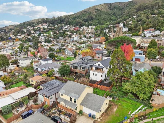 526 Klamath Street, Brisbane, CA 94005