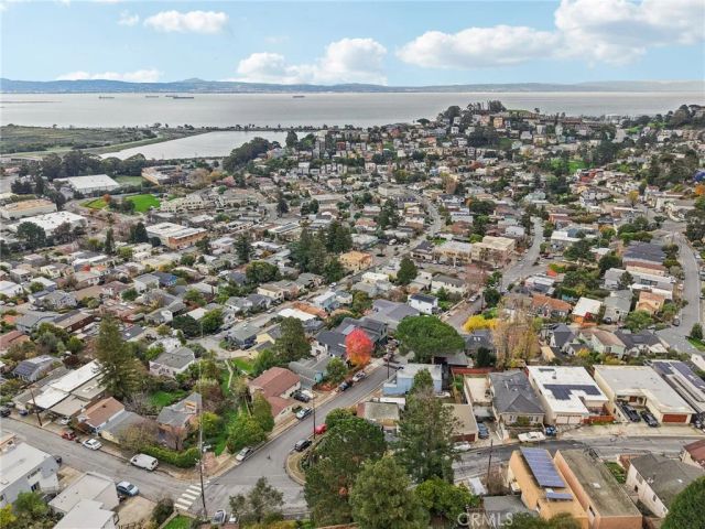 526 Klamath Street, Brisbane, CA 94005