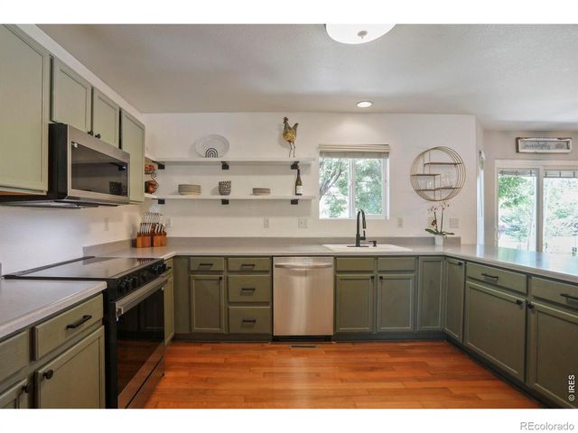 1245 Fall River Circle, Longmont, CO 80504