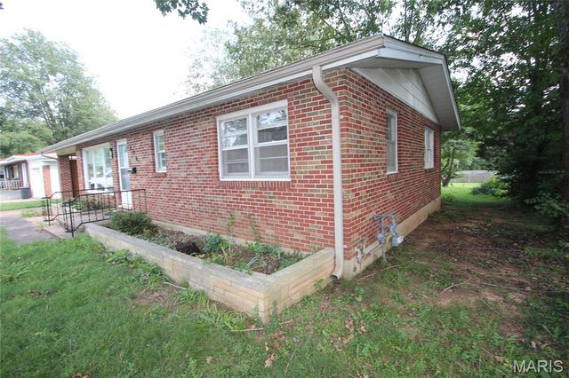 408 7th Street, Farmington, MO 63640