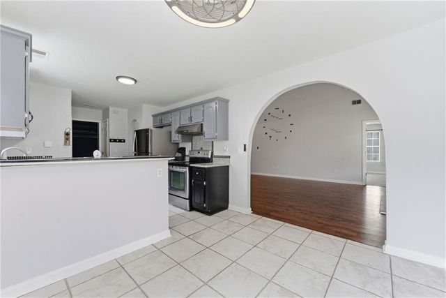 8244 Wynfield Drive, Jonesboro, GA 30238