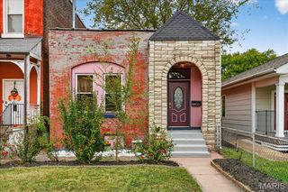 6803 Virginia Avenue, St Louis, MO 63111