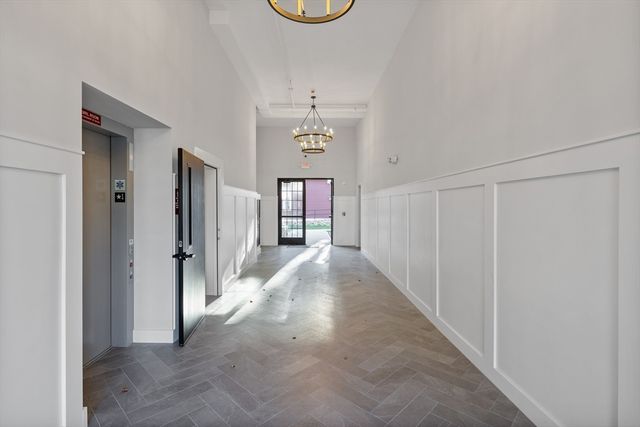 186 Bedford St 201, Lexington, MA 02420