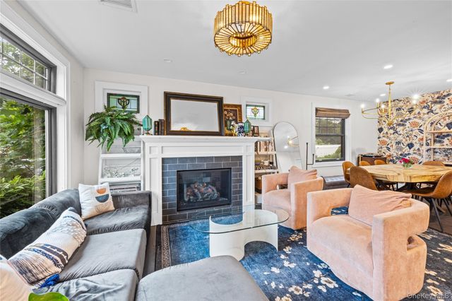 246 Oak Street, Bellmore, NY 11710