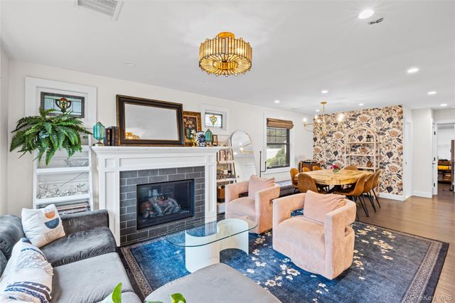 246 Oak Street, Bellmore, NY 11710