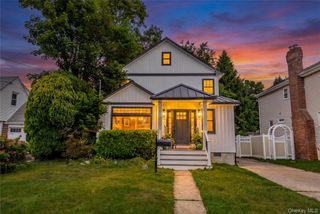 246 Oak Street, Bellmore, NY 11710