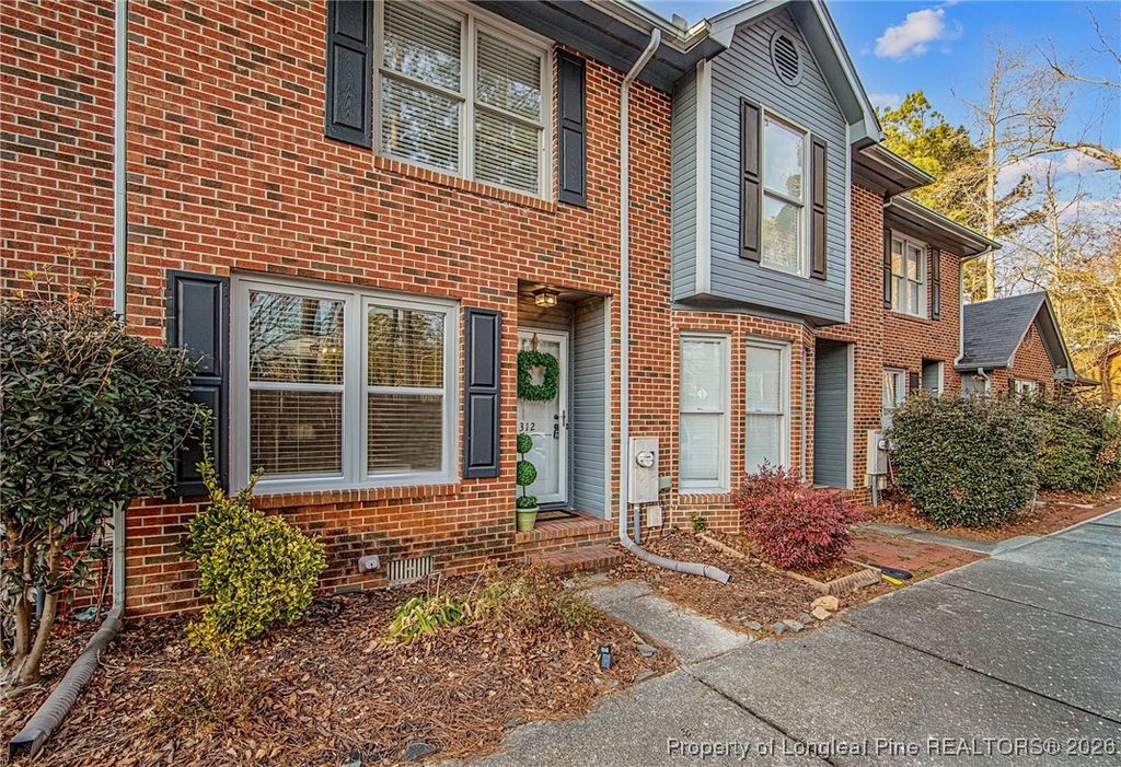 312 Ayrshire Court, Fayetteville, NC 28311