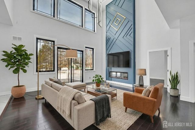 11 Williams Road, South Brunswick, NJ 08824