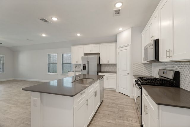 6101 Horsetail Drive, Mckinney, TX 75071