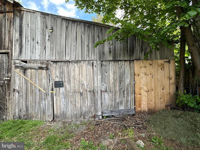 40 N MAIN ST, Boonsboro, MD 21713
