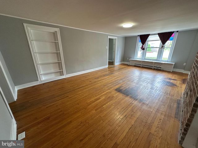40 N MAIN ST, Boonsboro, MD 21713