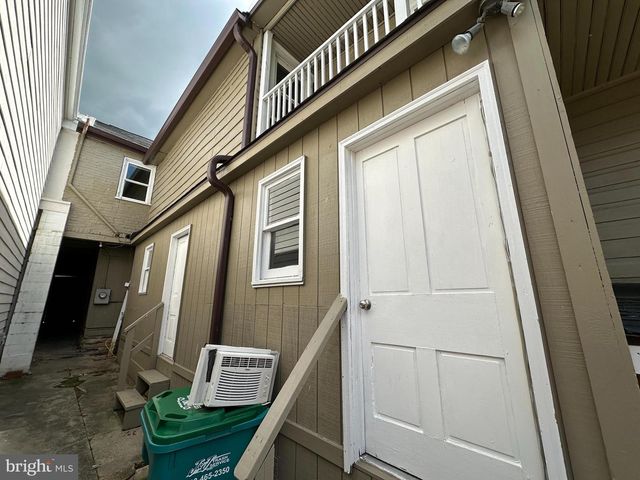 40 N MAIN ST, Boonsboro, MD 21713