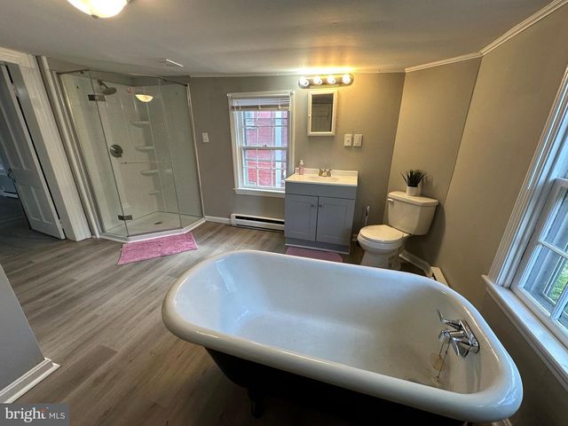40 N MAIN ST, Boonsboro, MD 21713