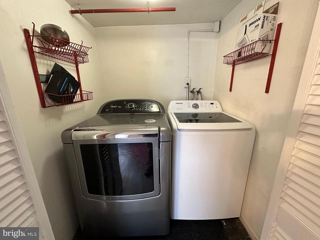 40 N MAIN ST, Boonsboro, MD 21713