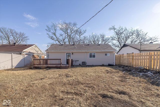 1511 Southside Drive, Crawfordsville, IN 47933