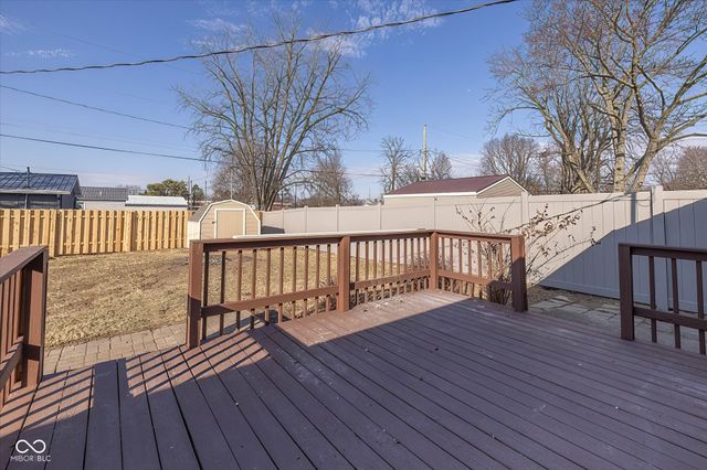 1511 Southside Drive, Crawfordsville, IN 47933