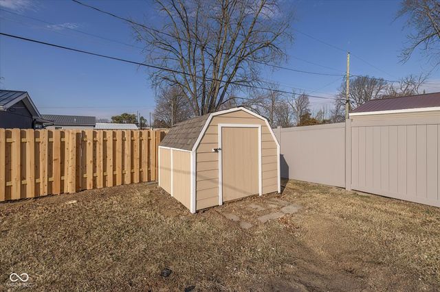 1511 Southside Drive, Crawfordsville, IN 47933