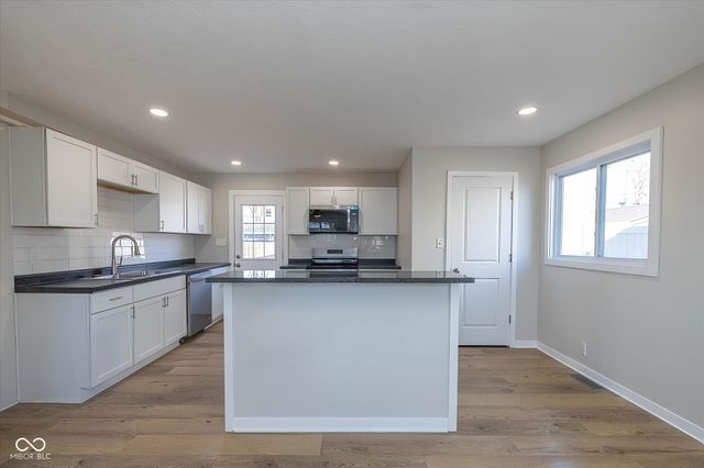 1511 Southside Drive, Crawfordsville, IN 47933