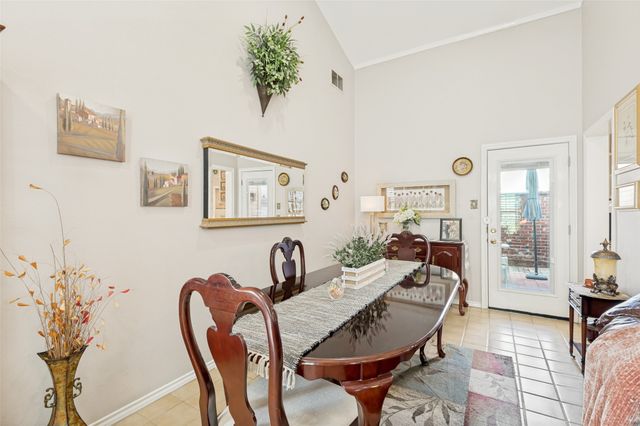 1212 Boardwalk Street, Arlington, TX 76011