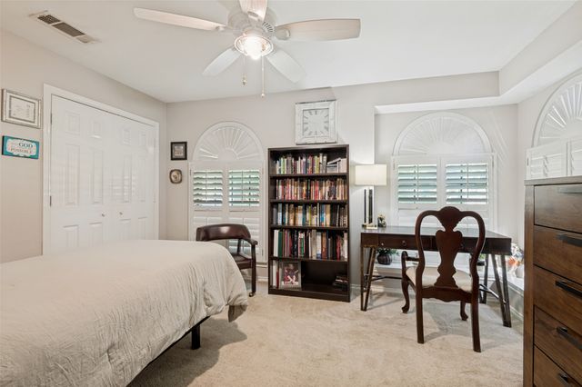 1212 Boardwalk Street, Arlington, TX 76011