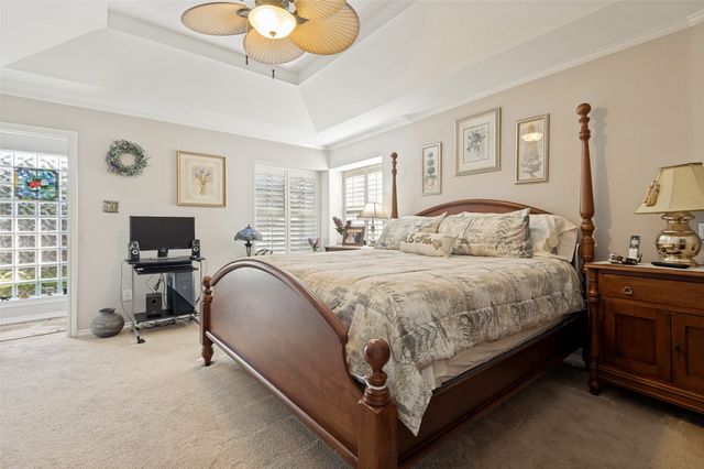 1212 Boardwalk Street, Arlington, TX 76011