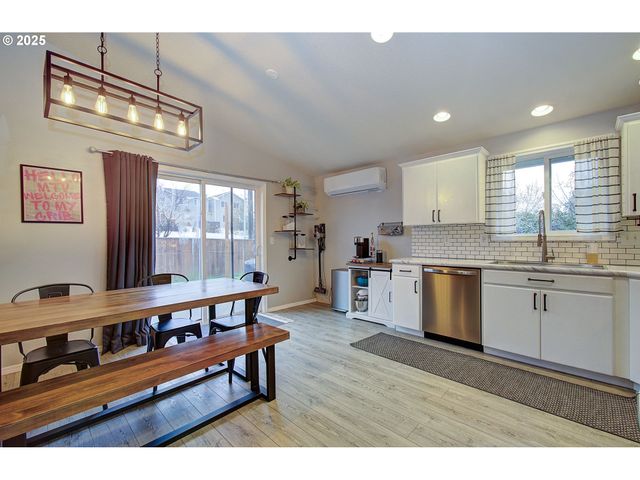 7501 Ne 64TH Cir, Vancouver, WA 98662