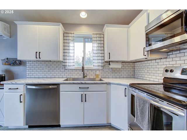 7501 Ne 64TH Cir, Vancouver, WA 98662