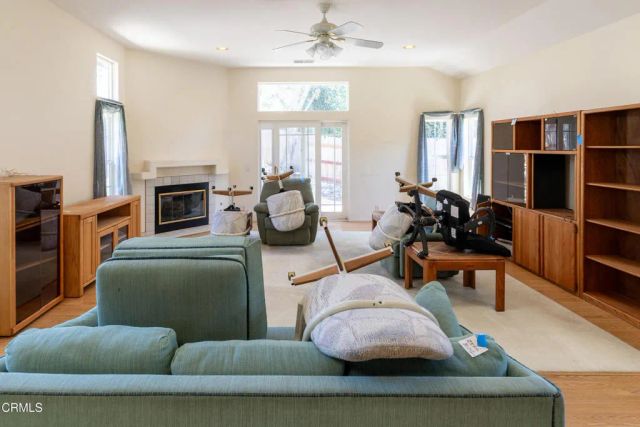 215 Montebello Avenue, Ventura, CA 93004