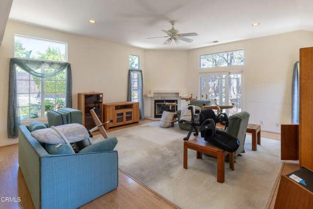 215 Montebello Avenue, Ventura, CA 93004