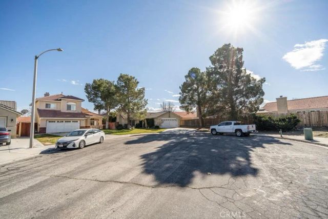 45664 Balmoral Court, Lancaster, CA 93534