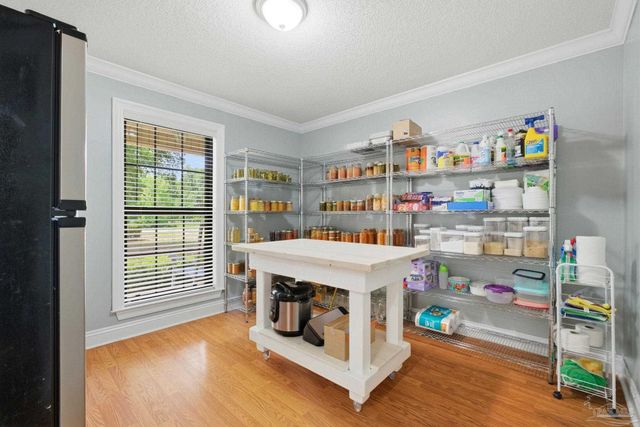 6000 Cheyenne Dr, Milton, FL 32570
