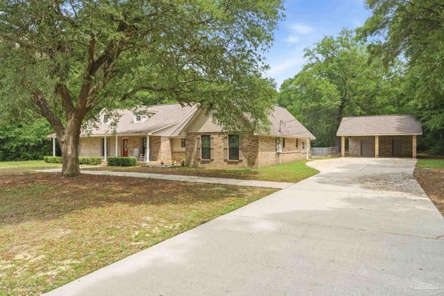 6000 Cheyenne Dr, Milton, FL 32570