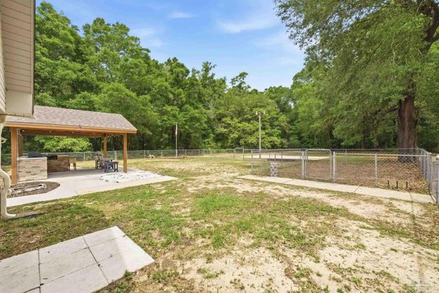 6000 Cheyenne Dr, Milton, FL 32570