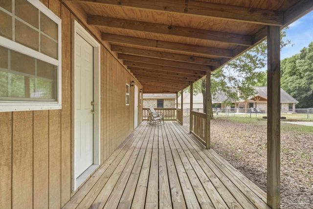 6000 Cheyenne Dr, Milton, FL 32570
