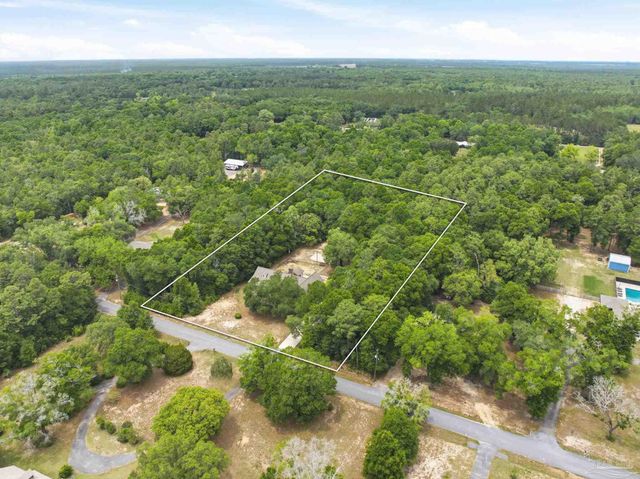 6000 Cheyenne Dr, Milton, FL 32570