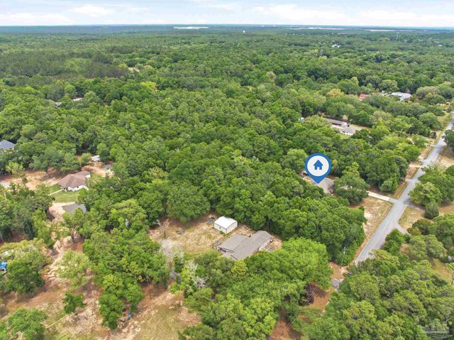 6000 Cheyenne Dr, Milton, FL 32570