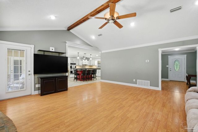 6000 Cheyenne Dr, Milton, FL 32570