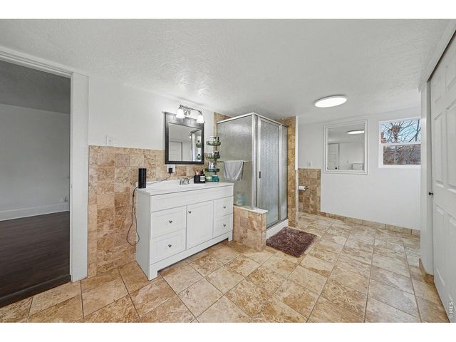 1211 11th St, Greeley, CO 80631