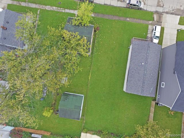 000 W Muir, Hazel Park, MI 48030