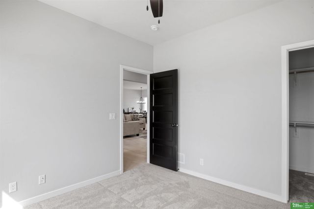 5906 N 213th Avenue, Elkhorn, NE 68022