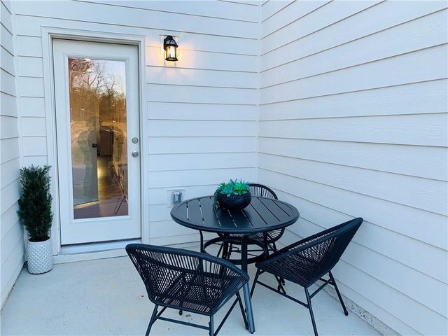 1532 Bryson Drive NW, Atlanta, GA 30318