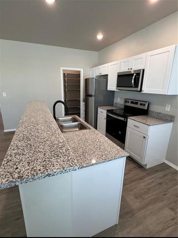 300 NW 122nd Street A, Oklahoma City, OK 73114