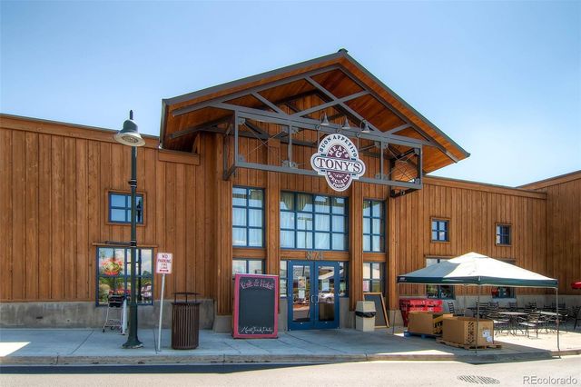 7932 Tangleoak Lane, Castle Pines, CO 80108