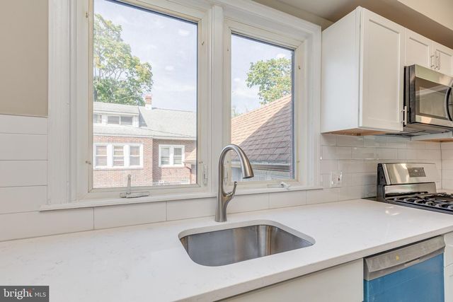 157 WALNUT ST, Westville, NJ 08093